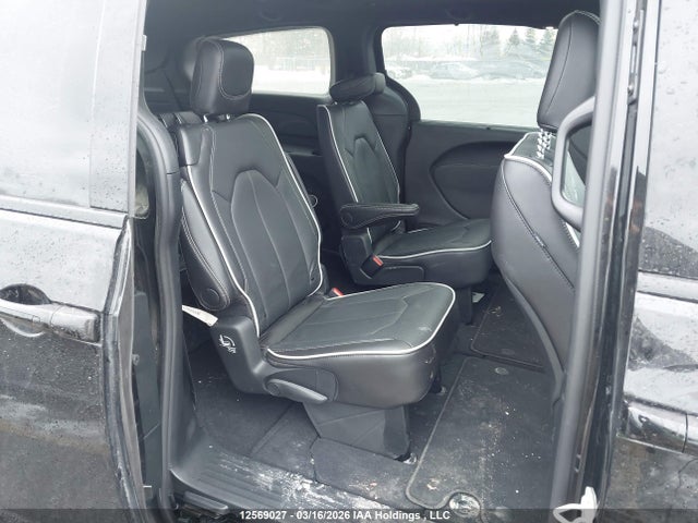 2026 Chrysler Pacifica Limited მანქანა იყიდება აუქციონზე, vin: 2C4RC1GG6TR232183, აუქციონის ნომერი: 12569027