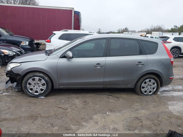 Продаж на аукціоні авто 2011 Hyundai Elantra Touring Gl, vin: KMHDB8AE1BU120966, номер лоту: 12569036