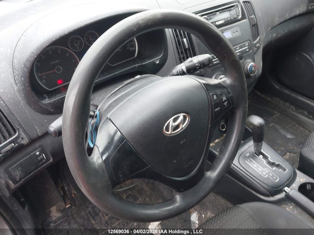 Продаж на аукціоні авто 2011 Hyundai Elantra Touring Gl, vin: KMHDB8AE1BU120966, номер лоту: 12569036