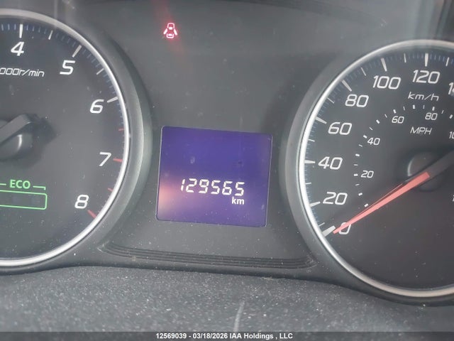 JA4JZ3AX6EZ604379 Mitsubishi Outlander Se