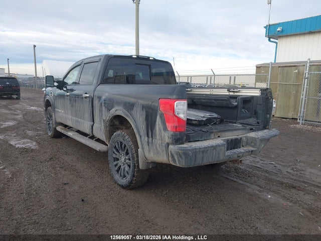 2016 Nissan Titan Xd Sl/pro-4x/plat Reserve მანქანა იყიდება აუქციონზე, vin: 1N6BA1F4XGN502885, აუქციონის ნომერი: 12569057