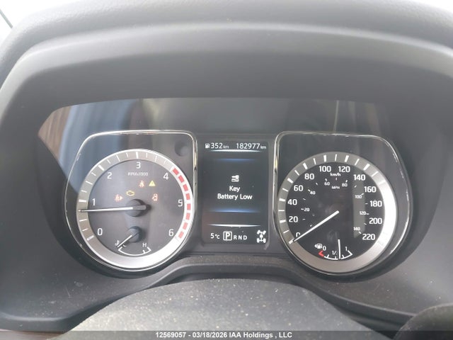 2016 Nissan Titan Xd Sl/pro-4x/plat Reserve მანქანა იყიდება აუქციონზე, vin: 1N6BA1F4XGN502885, აუქციონის ნომერი: 12569057