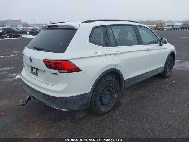 3VV0B7AXXLM126562 Volkswagen Tiguan Trendline