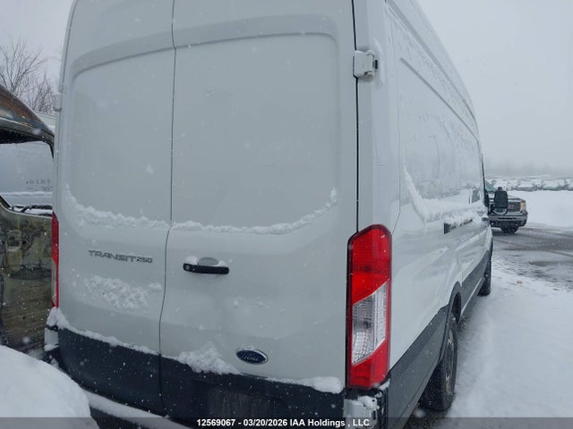 Продажа на аукционе авто 2023 Ford Transit T-250, vin: 1FTBR3X84PKB73417, номер лота: 12569067