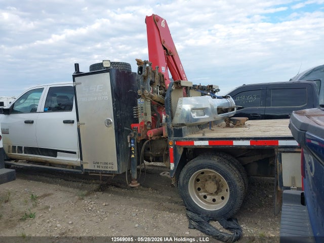 3C7WRNFL3EG300507 RAM 5500 Chassis St/slt/laramie