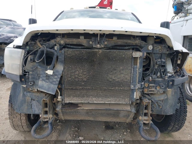 3C7WRNFL3EG300507 RAM 5500 Chassis St/slt/laramie
