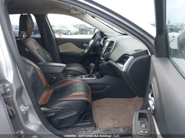 Продажа на аукционе авто 2015 Jeep Cherokee Sport, vin: 1C4PJMAB9FW520562, номер лота: 12569093