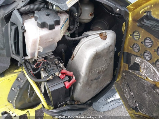 2BPSTKGC5GV000093 Skidoo Skidoo.
