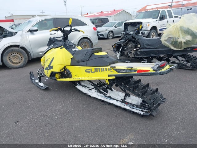 2BPSTKGC5GV000093 Skidoo Skidoo.