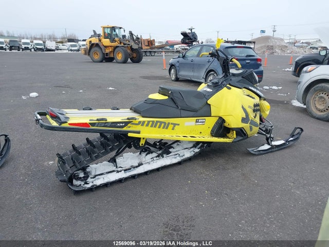2BPSTKGC5GV000093 Skidoo Skidoo.