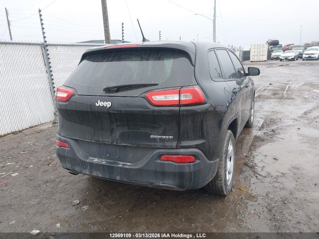 1C4PJLAB4FW759964 Jeep Cherokee Sport