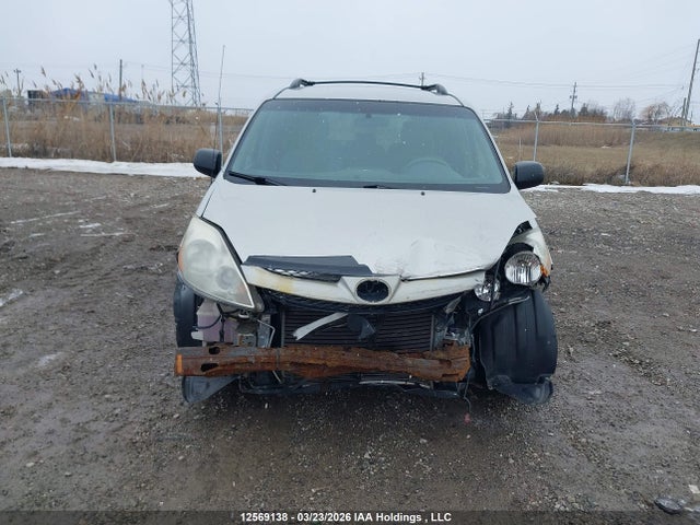 12569138 :رقم المزاد ، 5TDZK29C38S117932 vin ، 2008 Toyota Sienna Ce مزاد بيع