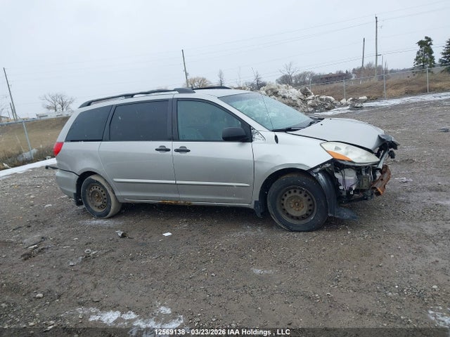 12569138 :رقم المزاد ، 5TDZK29C38S117932 vin ، 2008 Toyota Sienna Ce مزاد بيع