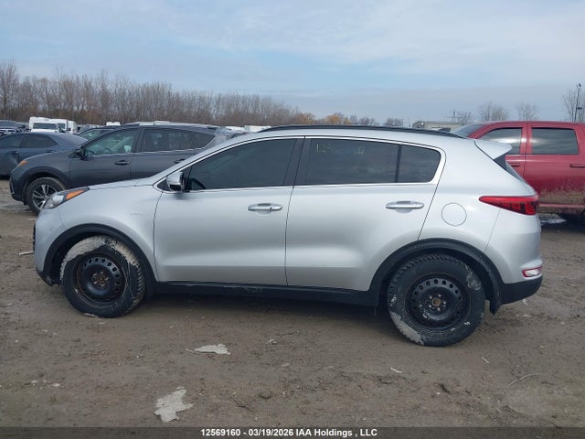 12569160 :رقم المزاد ، KNDPNCAC0J7317005 vin ، 2018 Kia Sportage Ex/ex Premium/ex Tech مزاد بيع