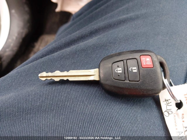 12569182 :رقم المزاد ، 2T3ZFREV3JW519989 vin ، 2018 Toyota Rav4 Le مزاد بيع