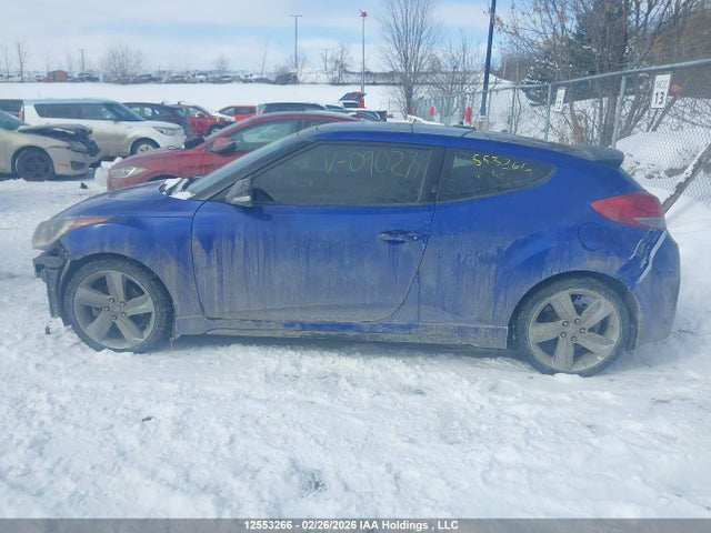 2013 Hyundai Veloster Turbo მანქანა იყიდება აუქციონზე, vin: KMHTC6AE7DU090274, აუქციონის ნომერი: 12553266