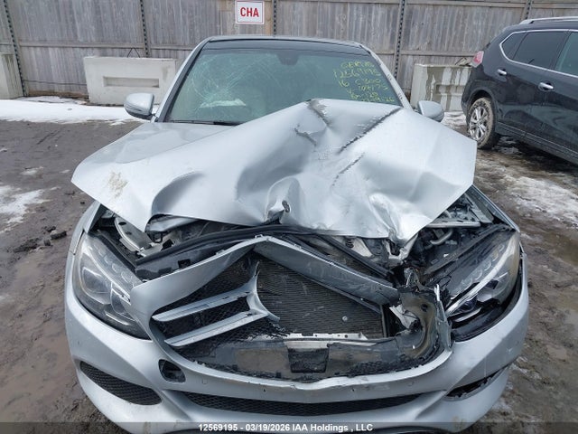 55SWF4KB4GU104175 Mercedes-Benz C 300 4matic