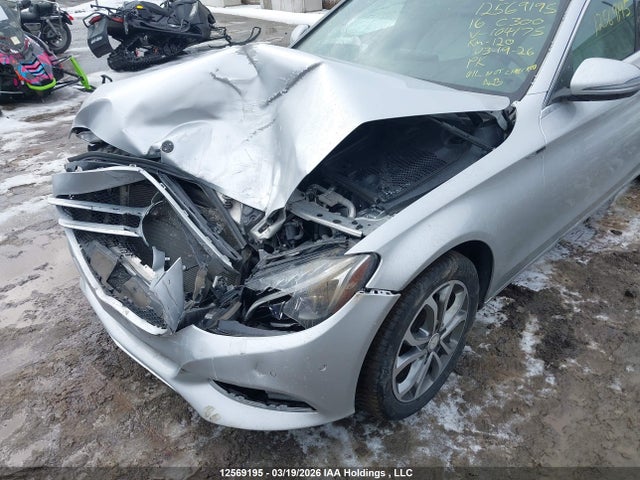 55SWF4KB4GU104175 Mercedes-Benz C 300 4matic