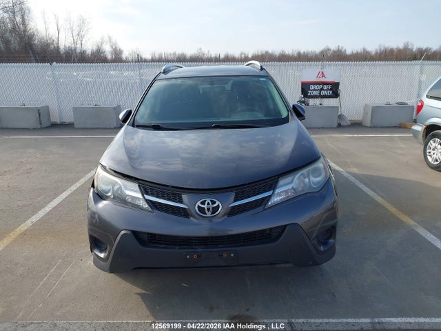 12569199 :رقم المزاد ، 2T3BFREV3FW300751 vin ، 2015 Toyota Rav4 مزاد بيع