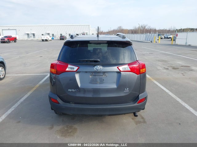 12569199 :رقم المزاد ، 2T3BFREV3FW300751 vin ، 2015 Toyota Rav4 مزاد بيع