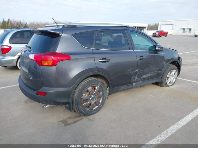 12569199 :رقم المزاد ، 2T3BFREV3FW300751 vin ، 2015 Toyota Rav4 مزاد بيع