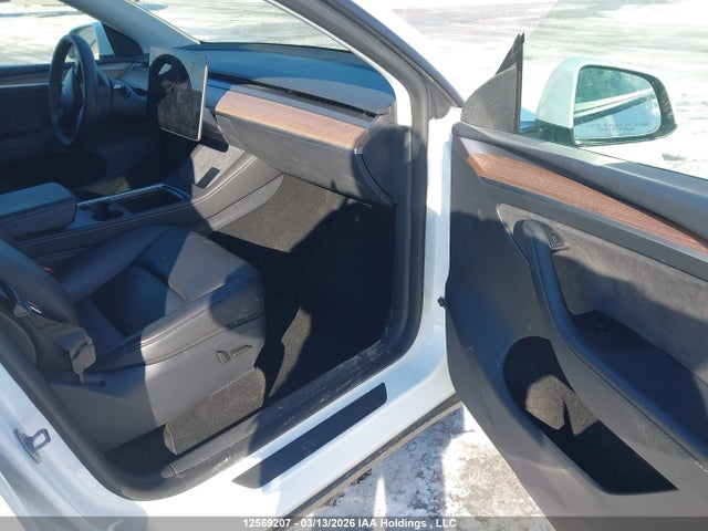 Aukcja sprzedaży 2024 Tesla Model Y, vin: 7SAYGAEE7RF074591, numer aukcji: 12569207