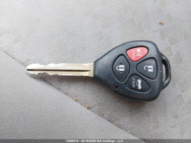12569215 :رقم المزاد ، 2T1BU4EE6AC198406 vin ، 2010 Toyota Corolla مزاد بيع