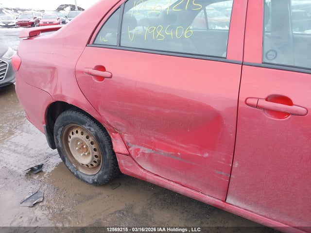 12569215 :رقم المزاد ، 2T1BU4EE6AC198406 vin ، 2010 Toyota Corolla مزاد بيع