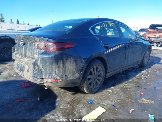 JM1BPBCL9M1323212 Mazda 3 Preferred