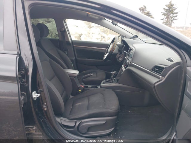 12569224 :رقم المزاد ، KMHD84LFXKU736159 vin ، 2019 Hyundai Elantra Sel/value/limited مزاد بيع
