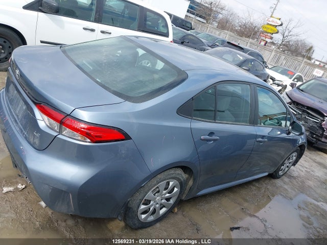 12569231 :رقم المزاد ، 5YFBPMBE1NP350948 vin ، 2022 Toyota Corolla Le مزاد بيع
