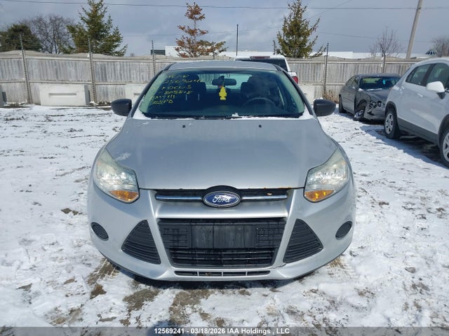 2014 Ford Focus S მანქანა იყიდება აუქციონზე, vin: 1FADP3E22EL303818, აუქციონის ნომერი: 12569241