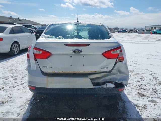 2014 Ford Focus S მანქანა იყიდება აუქციონზე, vin: 1FADP3E22EL303818, აუქციონის ნომერი: 12569241