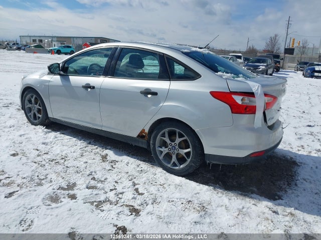 2014 Ford Focus S მანქანა იყიდება აუქციონზე, vin: 1FADP3E22EL303818, აუქციონის ნომერი: 12569241
