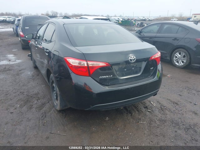 Toyota COROLLA LE 2018 2T1BURHE0JC082790 Image 3