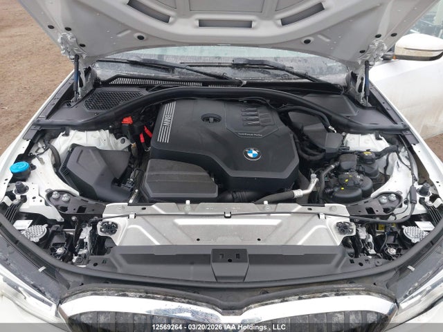 12569264 :رقم المزاد ، 3MW5R7J09N8C71765 vin ، 2022 Bmw 330i Xdrive مزاد بيع
