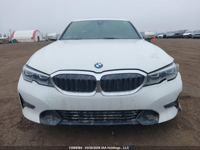 12569264 :رقم المزاد ، 3MW5R7J09N8C71765 vin ، 2022 Bmw 330i Xdrive مزاد بيع