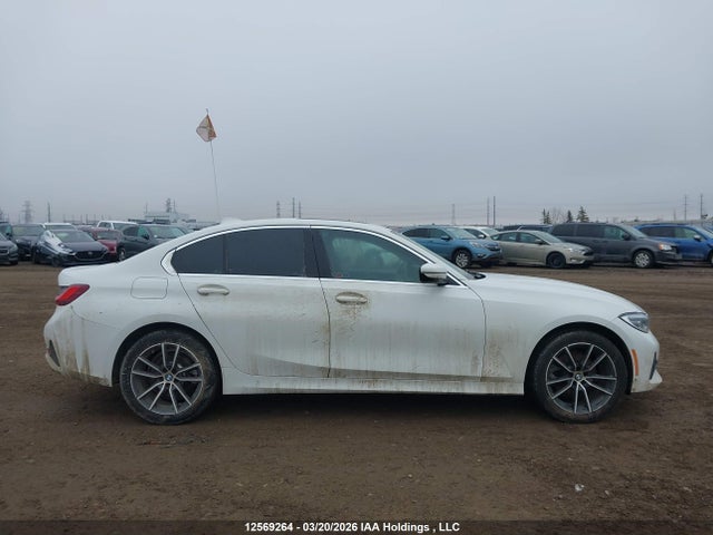 12569264 :رقم المزاد ، 3MW5R7J09N8C71765 vin ، 2022 Bmw 330i Xdrive مزاد بيع