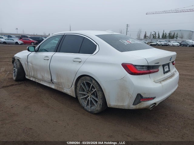 12569264 :رقم المزاد ، 3MW5R7J09N8C71765 vin ، 2022 Bmw 330i Xdrive مزاد بيع