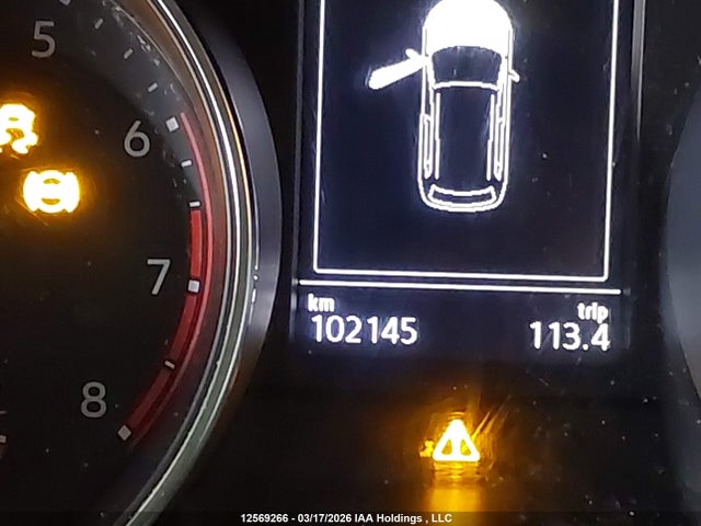 3VV0B7AX7JM117878 Volkswagen Tiguan Trendline