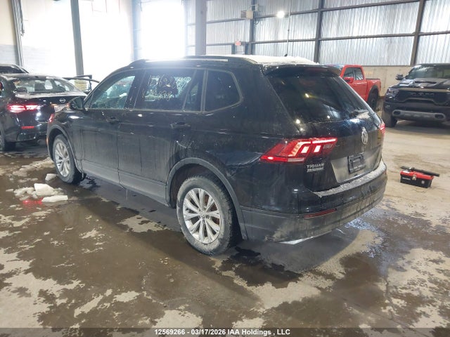 3VV0B7AX7JM117878 Volkswagen Tiguan Trendline