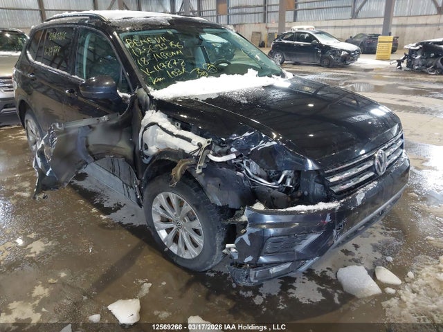 3VV0B7AX7JM117878 Volkswagen Tiguan Trendline