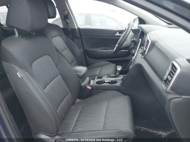 KNDPMCAC4J7453057 KIA Sportage Lx