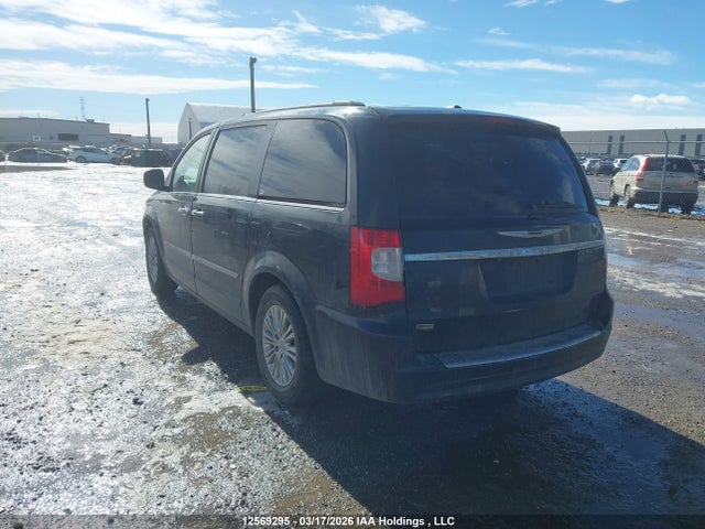 Продажа на аукционе авто 2015 Chrysler Town & Country Touring-l, vin: 2C4RC1CG3FR693173, номер лота: 12569295