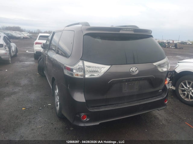 Продаж на аукціоні авто 2012 Toyota Sienna, vin: 5TDXK3DC4CS268999, номер лоту: 12569297