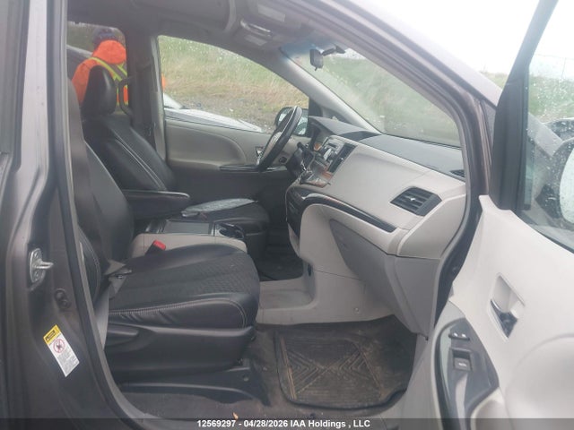 Продаж на аукціоні авто 2012 Toyota Sienna, vin: 5TDXK3DC4CS268999, номер лоту: 12569297