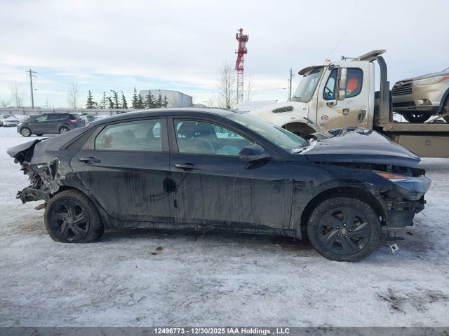 KMHLM4AG1MU097076 Hyundai Elantra