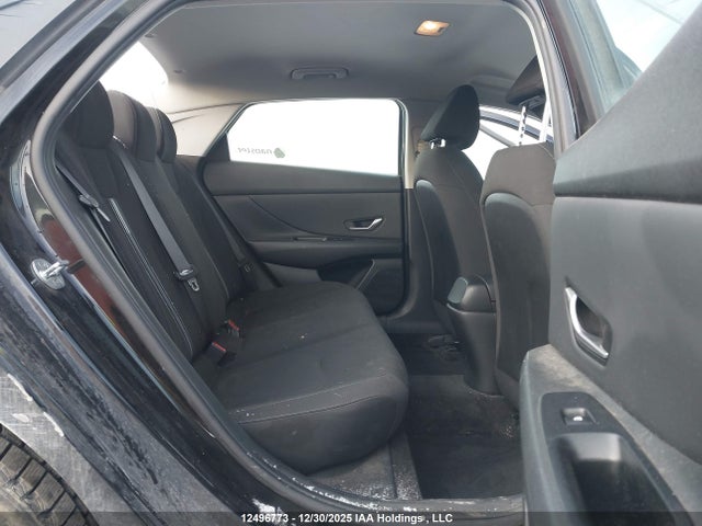 KMHLM4AG1MU097076 Hyundai Elantra