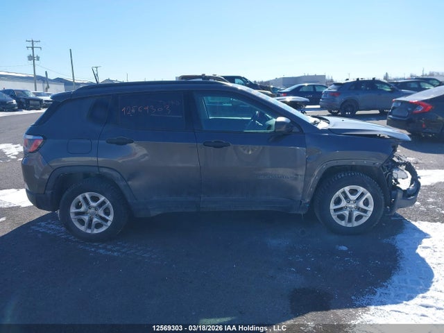 3C4NJCAB9JT271521 Jeep Compass Sport