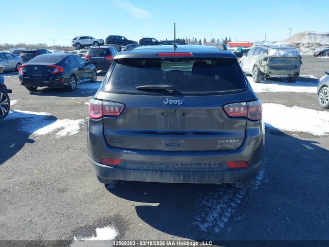 3C4NJCAB9JT271521 Jeep Compass Sport